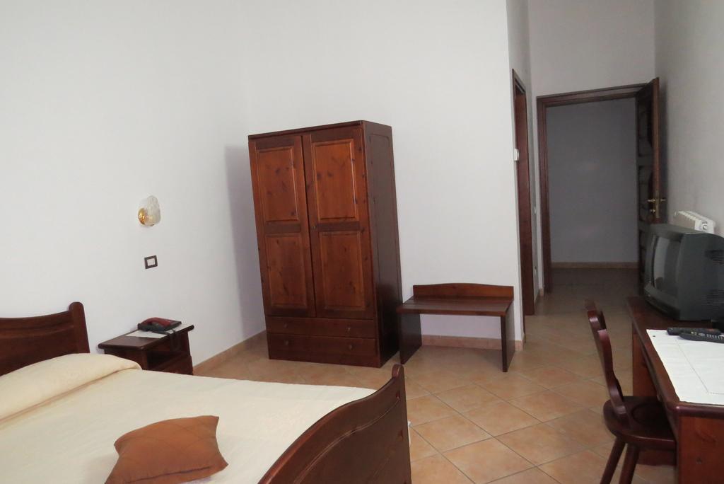 Hotel Ispinigoli Dorgali Room photo